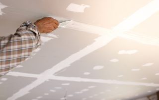 Cómo preparar un techo antes de pintarlo