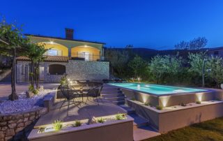 Cómo iluminar la terraza para tus noches de verano