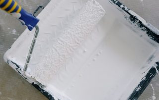 Pintar techo de cocina descascarillado