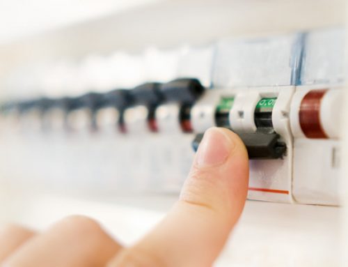 ¿Cómo detectar un cortocircuito en mi hogar?